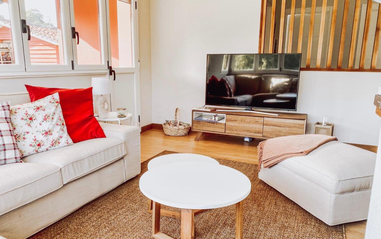 Bella Kalma, Acogedora Casa Con Parking, Jardin Y Wifi Guest House ยาเนส ภายนอก รูปภาพ
