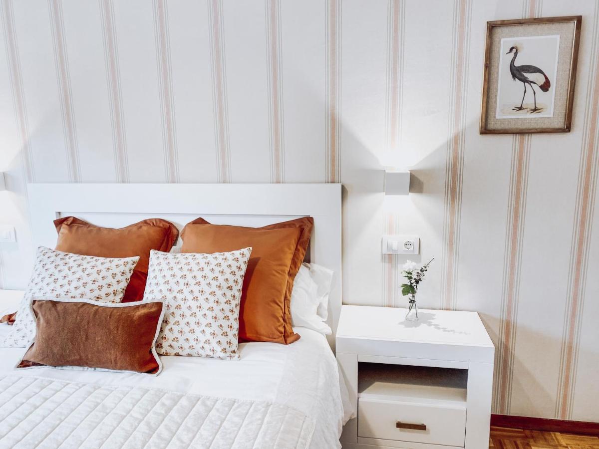 Bella Kalma, Acogedora Casa Con Parking, Jardin Y Wifi Guest House ยาเนส ภายนอก รูปภาพ
