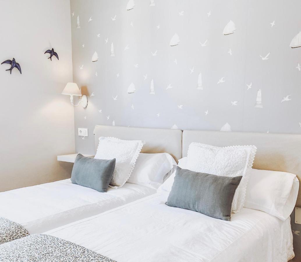 Bella Kalma, Acogedora Casa Con Parking, Jardin Y Wifi Guest House ยาเนส ภายนอก รูปภาพ
